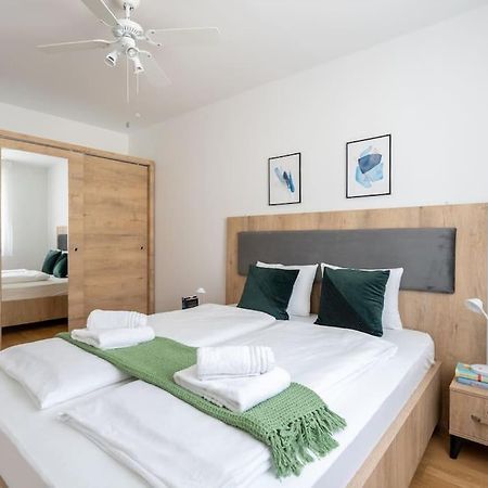 Trendy 1Br, Direct City Access By Hm Вена Экстерьер фото