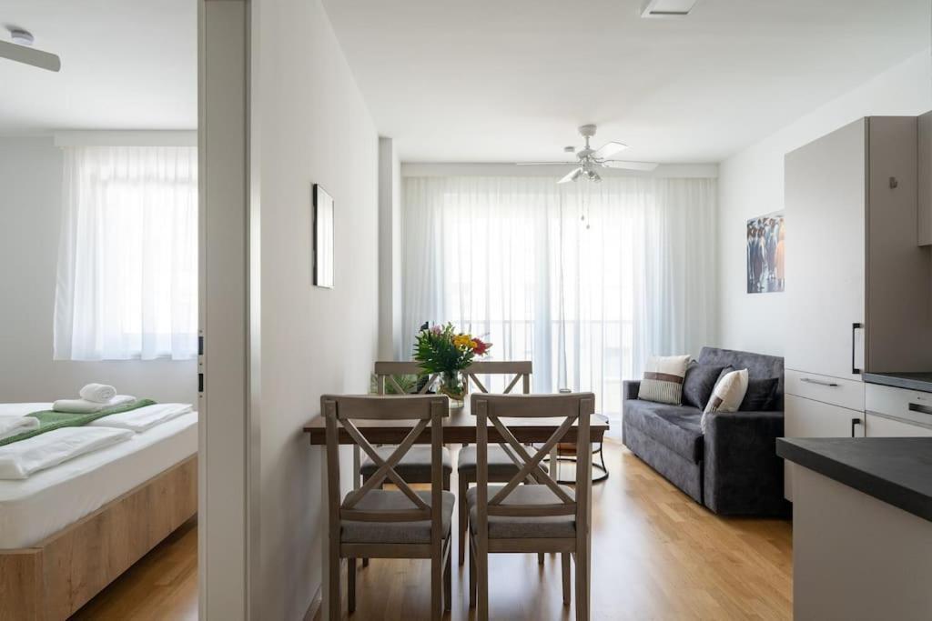 Trendy 1Br, Direct City Access By Hm Вена Экстерьер фото